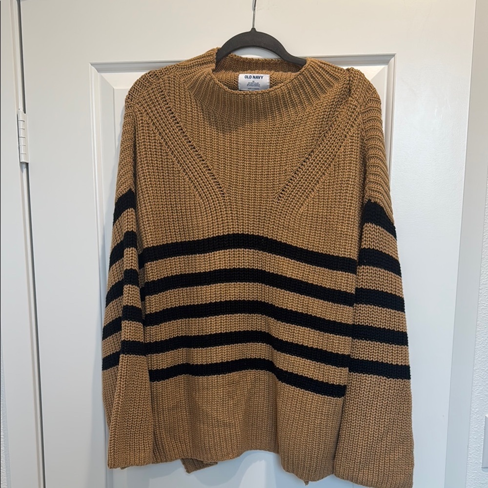 Old Navy women’s Brown and Black Striped Sweater